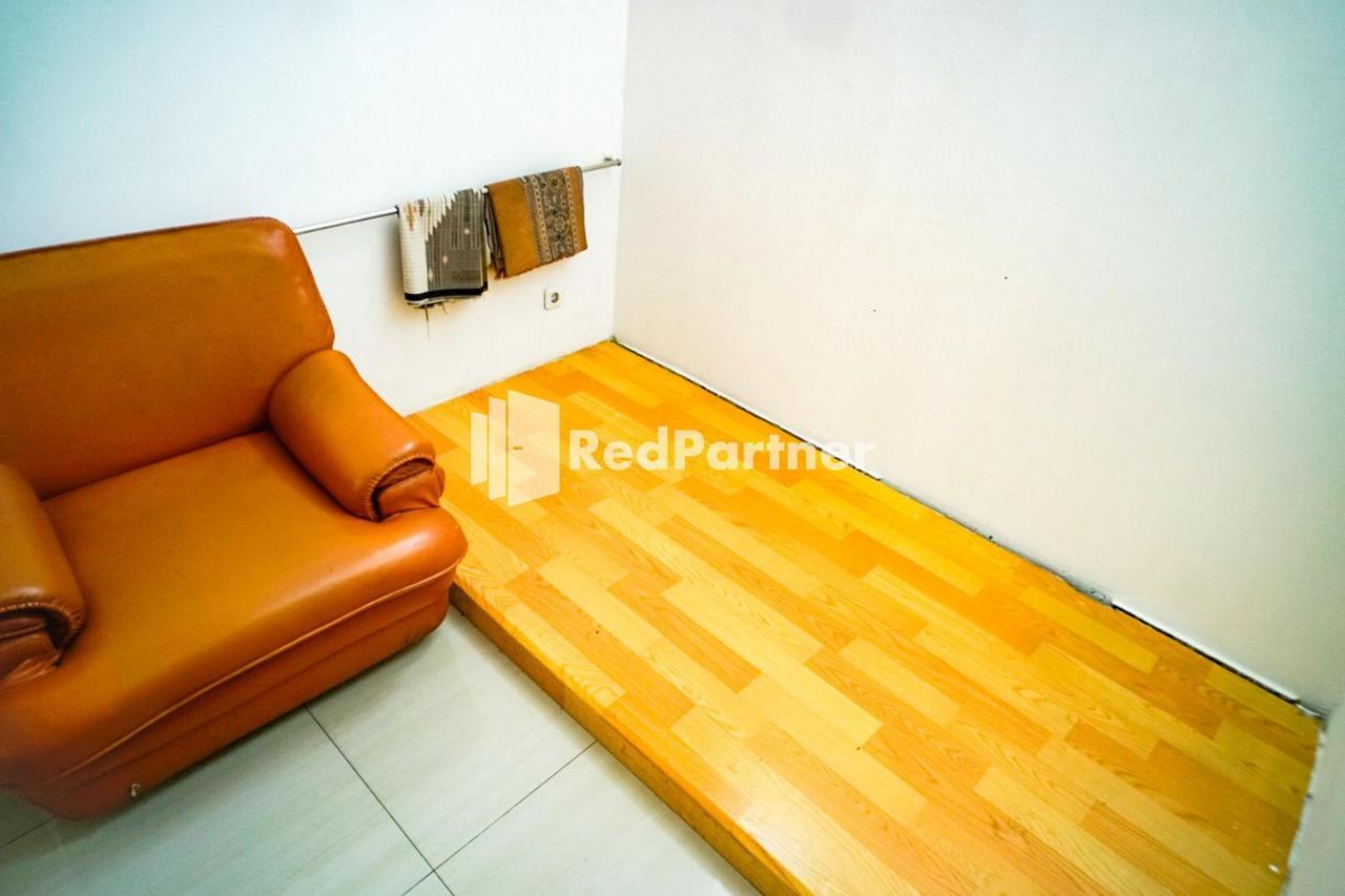Hoki Homestay Redpartner Surabaya Exterior foto