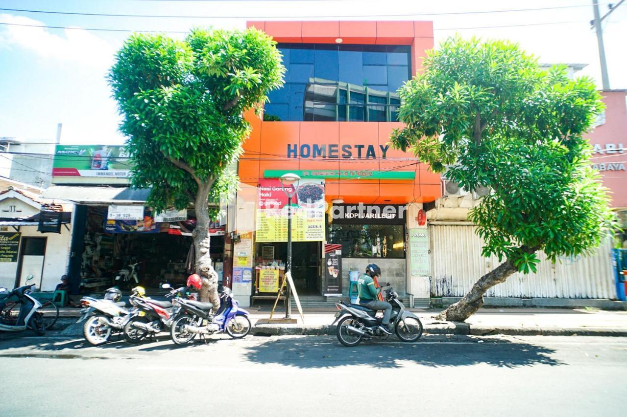 Hoki Homestay Redpartner Surabaya Exterior foto